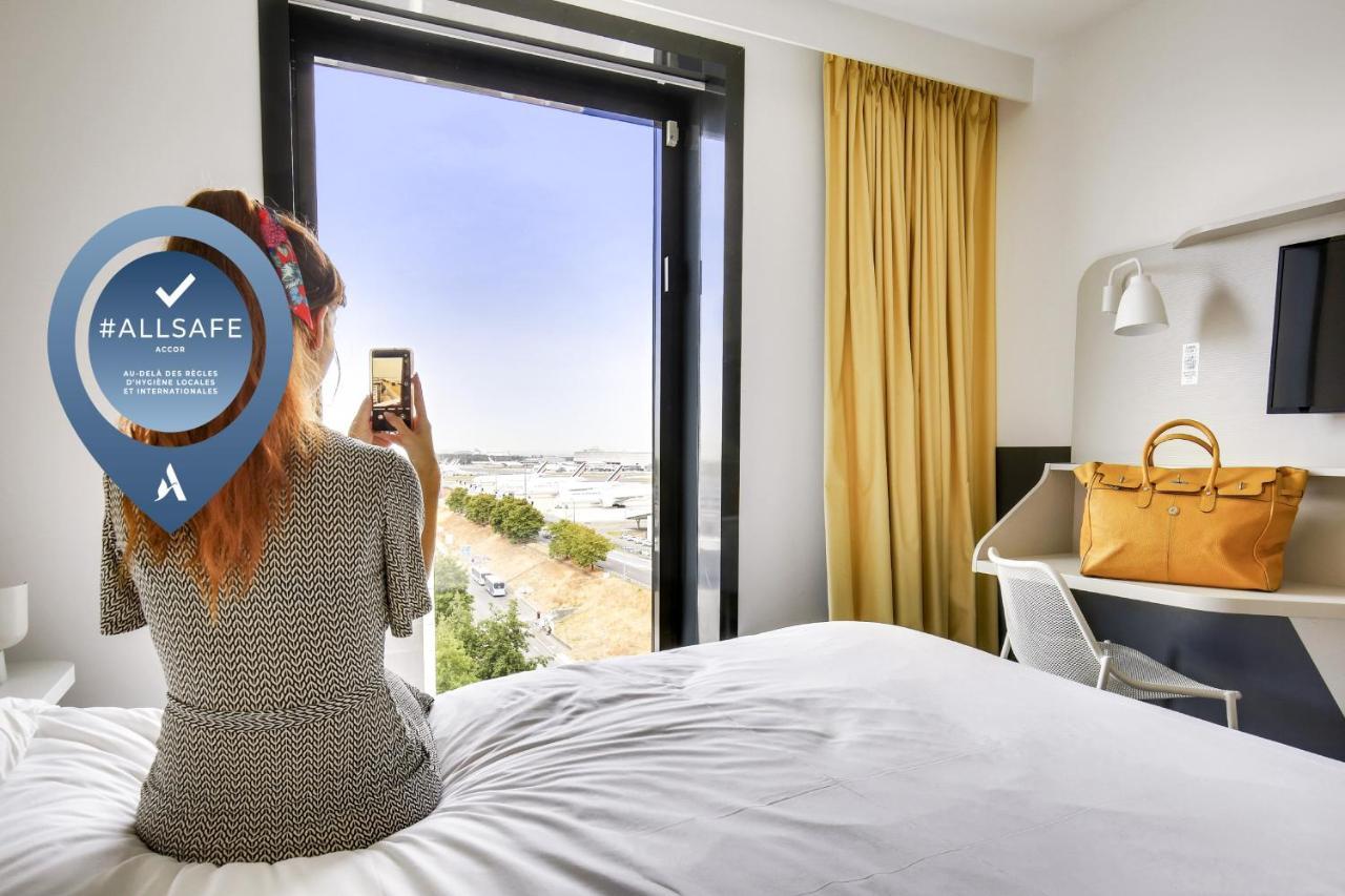 Hotel Ibis Styles Paris Charles De Gaulle Airport Le Mesnil-Amelot Esterno foto